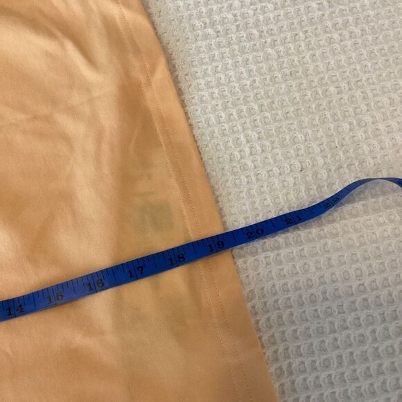 NWT Ladies Adidas Open Back Styling" Short sleeved cropped tee shirt - Picture 8 of 8